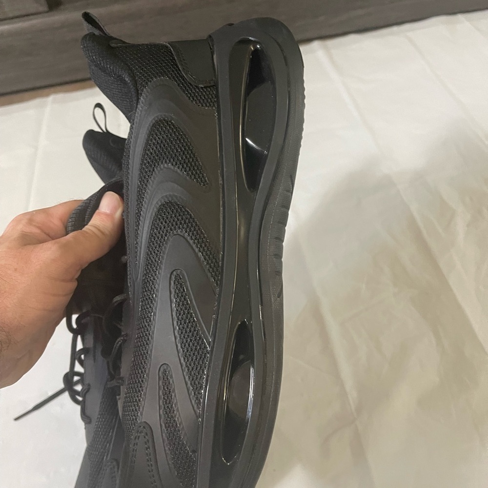 Larnmern Work Men's Steel Toe Sneaker, Size 10, NWOT- Never worn
